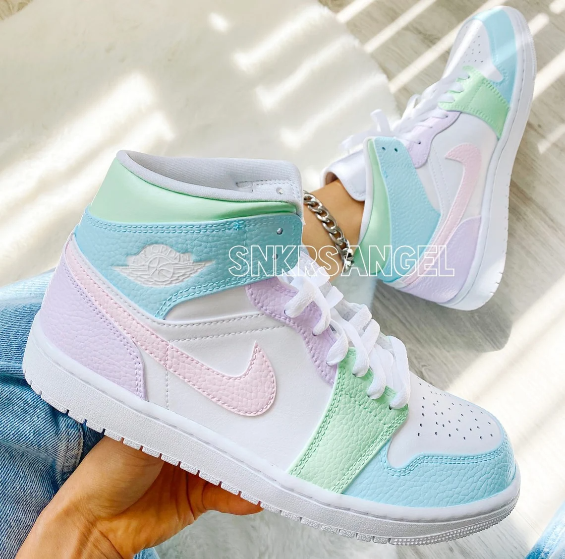 "Custom Air Jordan 1 Mid - Nike Women’s sneaker - Bubble Gum "