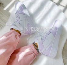 Load image into Gallery viewer, Lilac Custom Air Force 1 Mid
