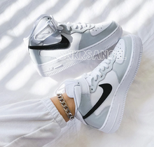 Load image into Gallery viewer, Custom air force 1 mid light grey and black
